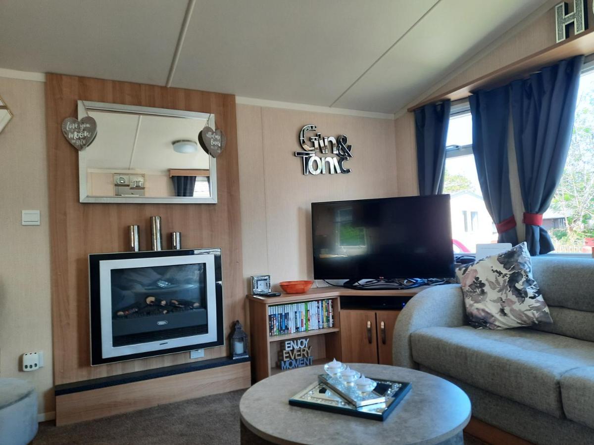 Haggerston Castle 3 Bedroom Deluxe Holiday Home Cheswick  Екстериор снимка