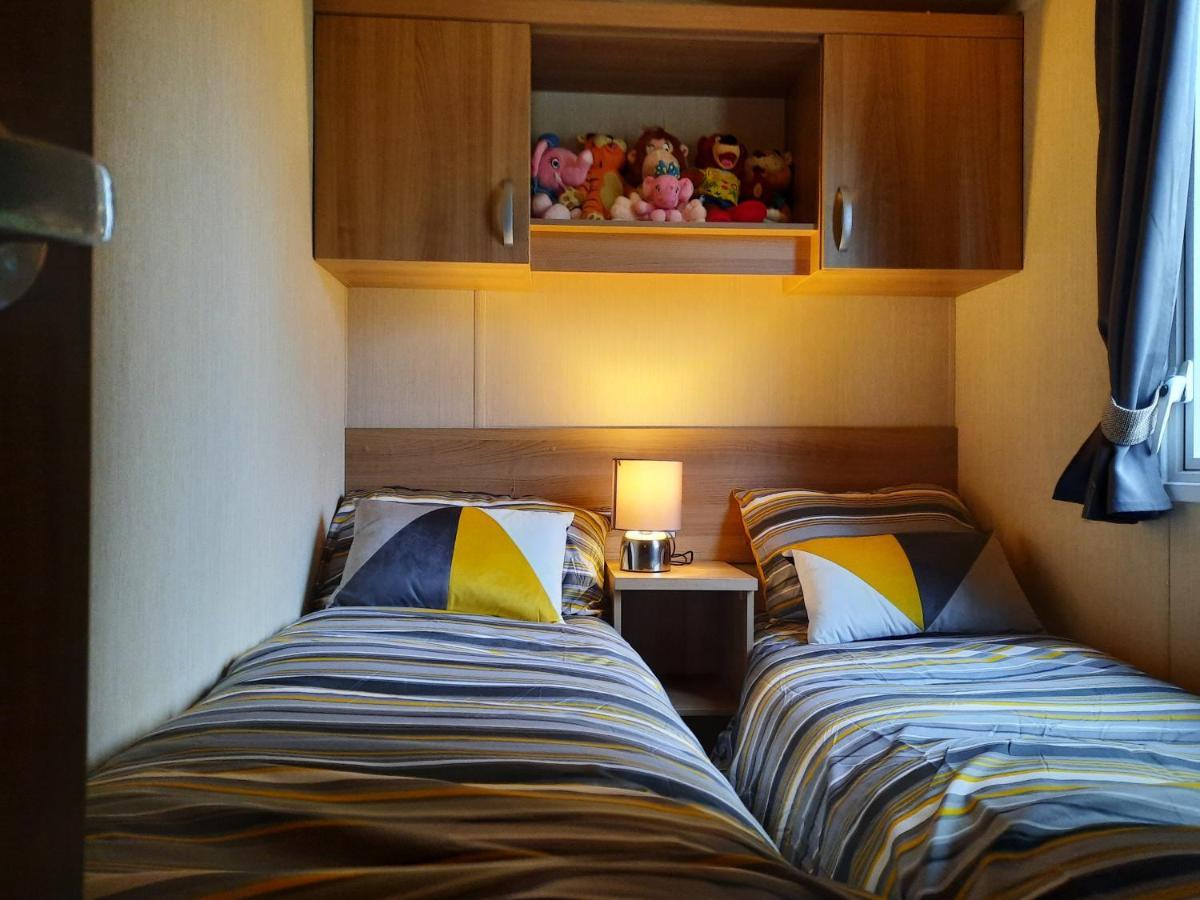 Haggerston Castle 3 Bedroom Deluxe Holiday Home Cheswick  Екстериор снимка