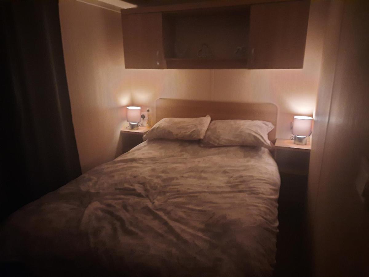 Haggerston Castle 3 Bedroom Deluxe Holiday Home Cheswick  Екстериор снимка