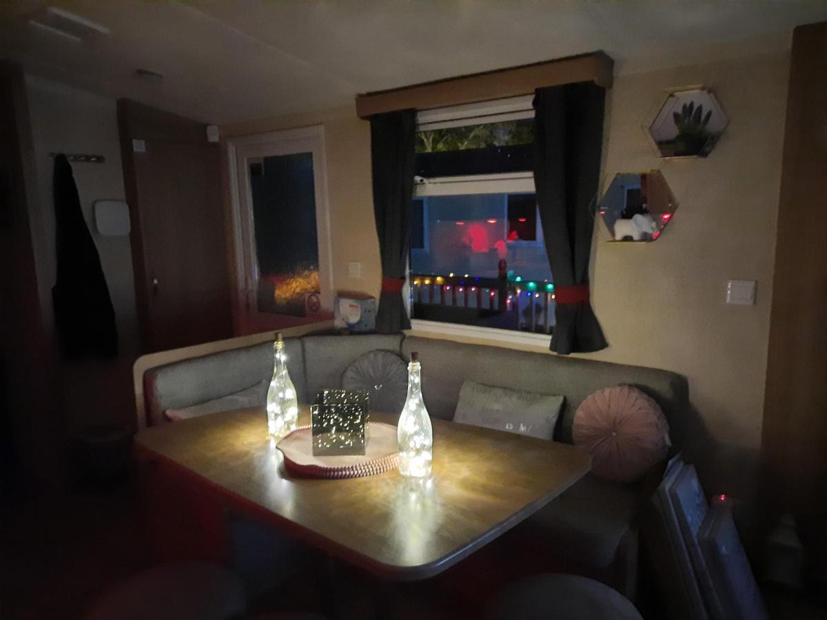 Haggerston Castle 3 Bedroom Deluxe Holiday Home Cheswick  Екстериор снимка
