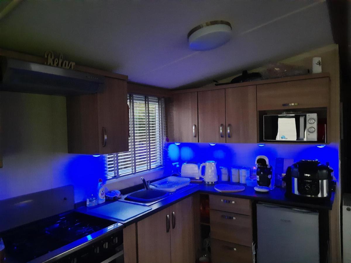 Haggerston Castle 3 Bedroom Deluxe Holiday Home Cheswick  Екстериор снимка